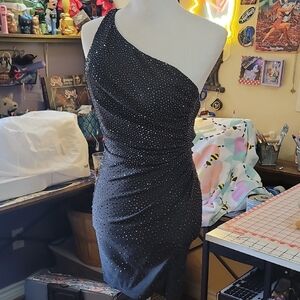 Sherri Hill One-Shoulder Dress in Black with Glitter